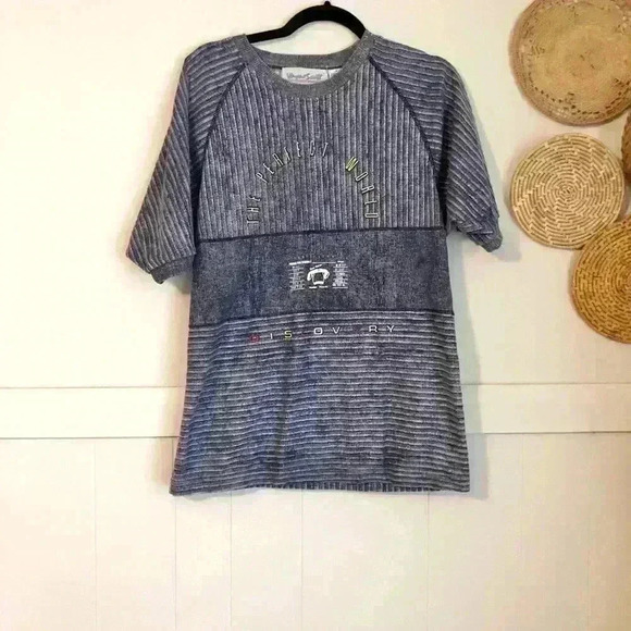 VINTAGE Pinstriped Shirt - Picture 1 of 4